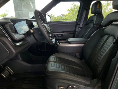 2023 Rivian R1T — photo 19 view