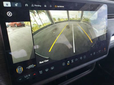 2023 Rivian R1T — photo 28 view