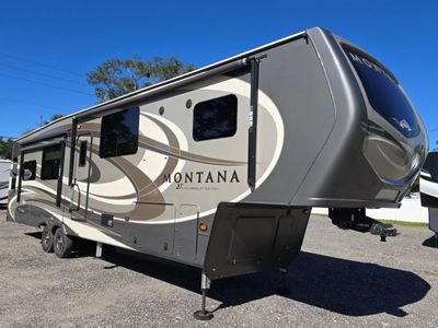 2019 Keystone Montana - Photo 4