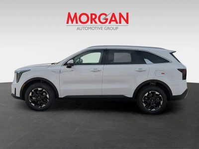2026 Kia Sorento — photo 8 view