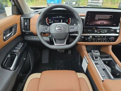 2026 Nissan Pathfinder — photo 14 view