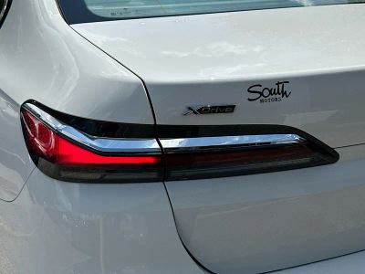 2024 BMW 7 Series — photo 33 view