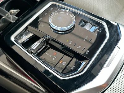 2024 BMW 7 Series — photo 17 view