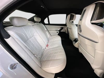 2024 BMW 7 Series — photo 29 view