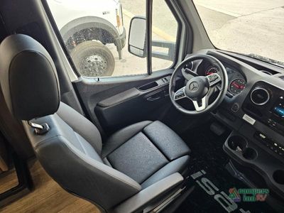 2025 Dynamax isata 3 - Photo 12