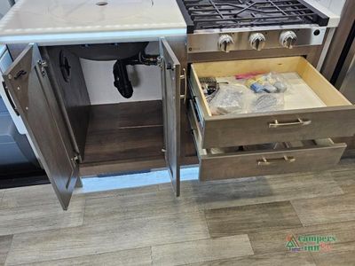 2025 Dynamax isata 3 - Photo 24