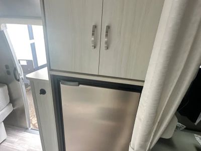 2024 Airstream Bambi - Photo 8