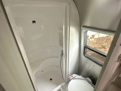 2024 Airstream Bambi - Photo 6