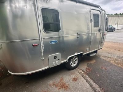 2024 Airstream Bambi - Photo 4