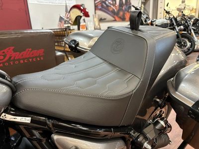 2025 Indian Motorcycle Sport Chief RT Heavy Metal - Photo 14