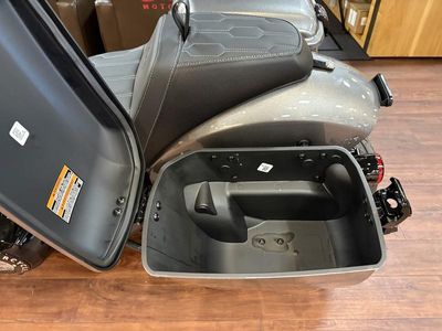 2025 Indian Motorcycle Sport Chief RT Heavy Metal - Photo 15