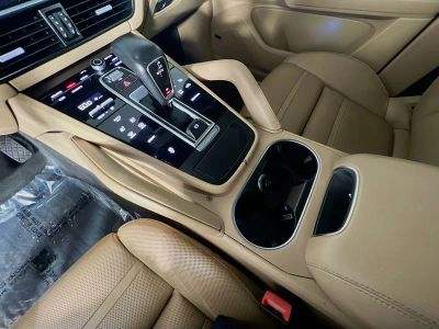 2020 Porsche Cayenne — photo 24 view