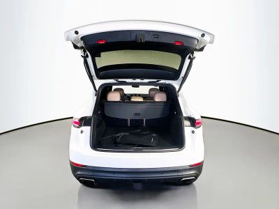 2020 Porsche Cayenne — photo 28 view