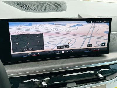 2026 BMW X5 — photo 11 view