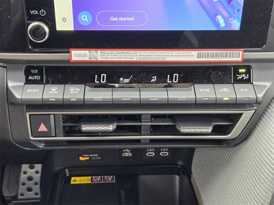2026 Toyota Camry - Photo 13