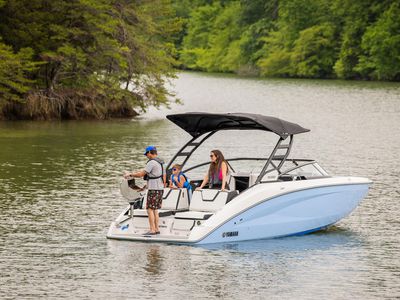 2026 Yamaha Boats 252SD - Photo 5