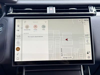 2026 Land Rover Range Rover Velar — photo 32 view