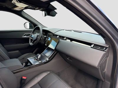 2026 Land Rover Range Rover Velar — photo 14 view