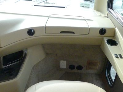 2019 Tiffin Open Road Allegro — photo 11 view