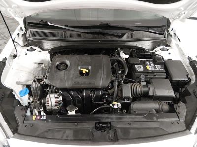 2024 Kia Forte — photo 9 view