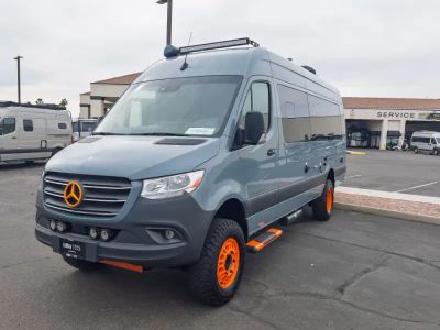 2025 Thor Motor Coach SANCTUARY - Photo 24
