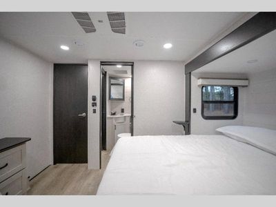 2026 Jayco Seismic - Photo 15