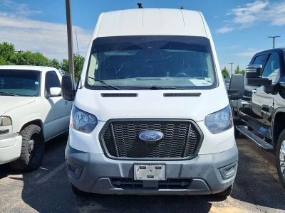 2023 Ford Transit-250 — side profile view