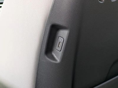 2026 Hyundai SANTA FE HYBRID — photo 14 view