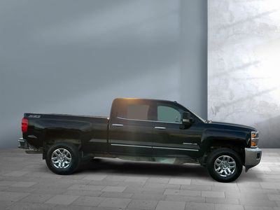2016 Chevrolet Silverado 2500HD — detail view