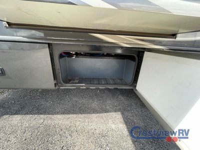 2018 Holiday Rambler Vacationer - Photo 11