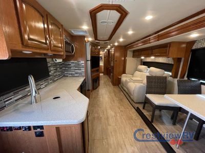 2018 Holiday Rambler Vacationer - Photo 15
