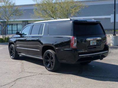 2020 GMC Yukon XL — interior view