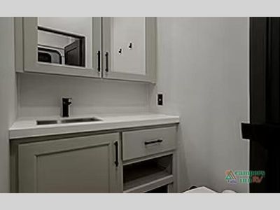 2026 Grand Design Solitude - Photo 27