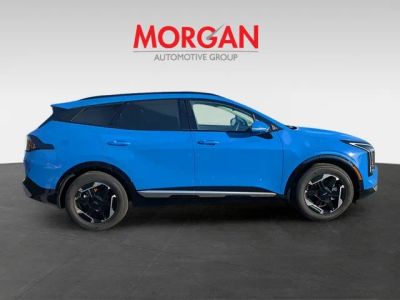 2026 Kia Sportage — side profile view