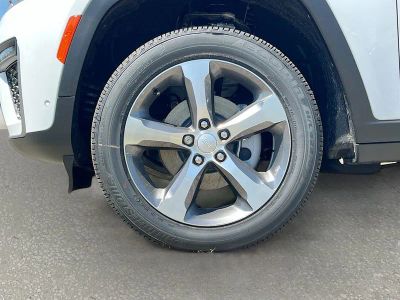 2026 Jeep Grand Cherokee — photo 31 view