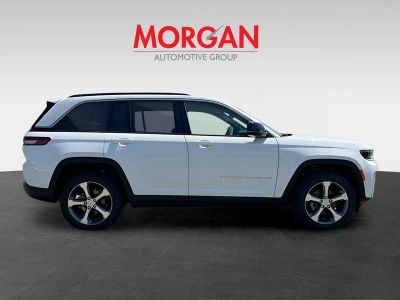 2026 Jeep Grand Cherokee — photo 8 view