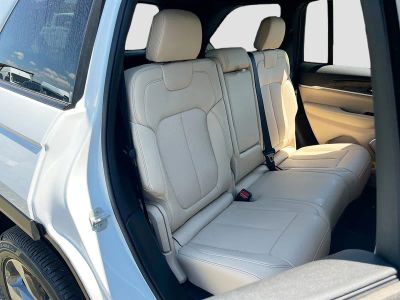 2026 Jeep Grand Cherokee — photo 28 view