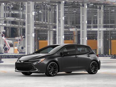 2026 Toyota Corolla Hatchback - Photo 2