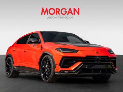 2024 Lamborghini Urus — photo 7 view