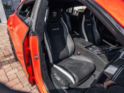 2024 Lamborghini Urus — photo 37 view