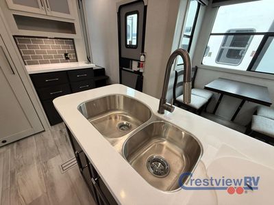 2026 Keystone RV Alpine Avalanche Edition - Photo 17
