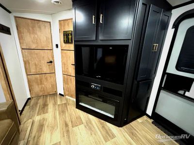 2022 Keystone Outback — photo 10 view