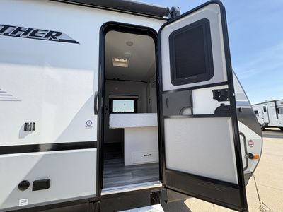2024 Jayco JAY FEATHER - Photo 12