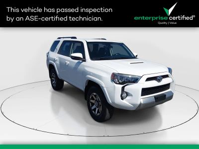 2019 Toyota 4Runner TRD Off Road Premium 4WD — front three-quarter view