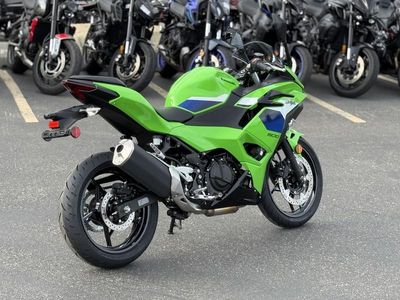 2026 Kawasaki Ninja 500 SE ABS - Photo 4