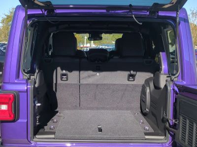 2026 Jeep Wrangler — photo 13 view
