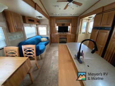 2010 Dutchmen RV Grand Junction GCR - Photo 7