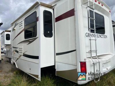 2010 Dutchmen RV Grand Junction GCR - Photo 4