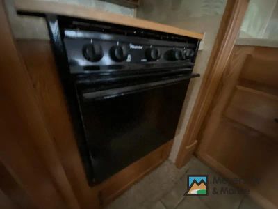 2010 Dutchmen RV Grand Junction GCR - Photo 11