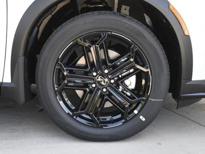 2026 INFINITI QX60 — photo 37 view